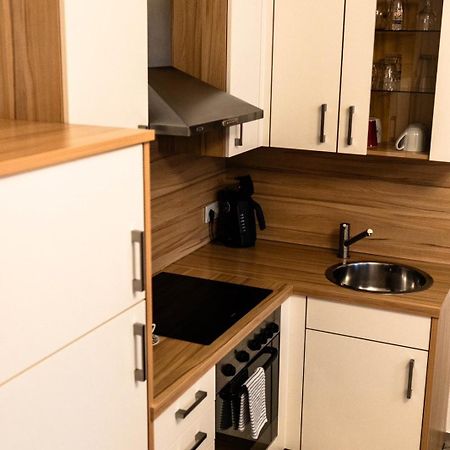 Mosonmagyaróvár Orchidea Apartman מראה חיצוני תמונה